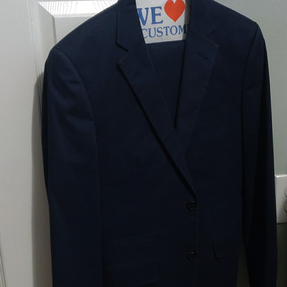 Navy Blue Suit Sz. 34 slim